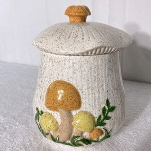 Vintage Arnel’s Ceramic Mushroom Canister